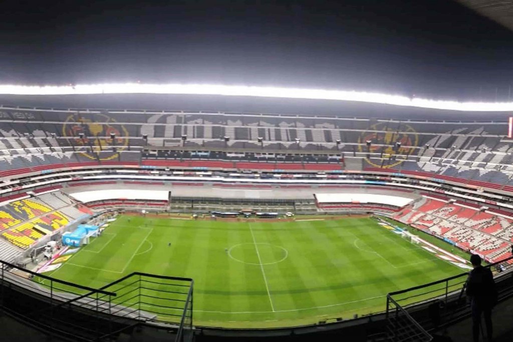 Estadio Azteca vacío Covid-19