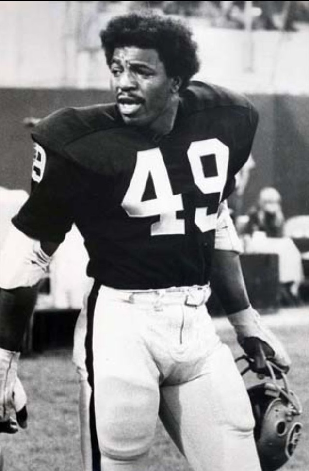 Carl Weathers Raiders