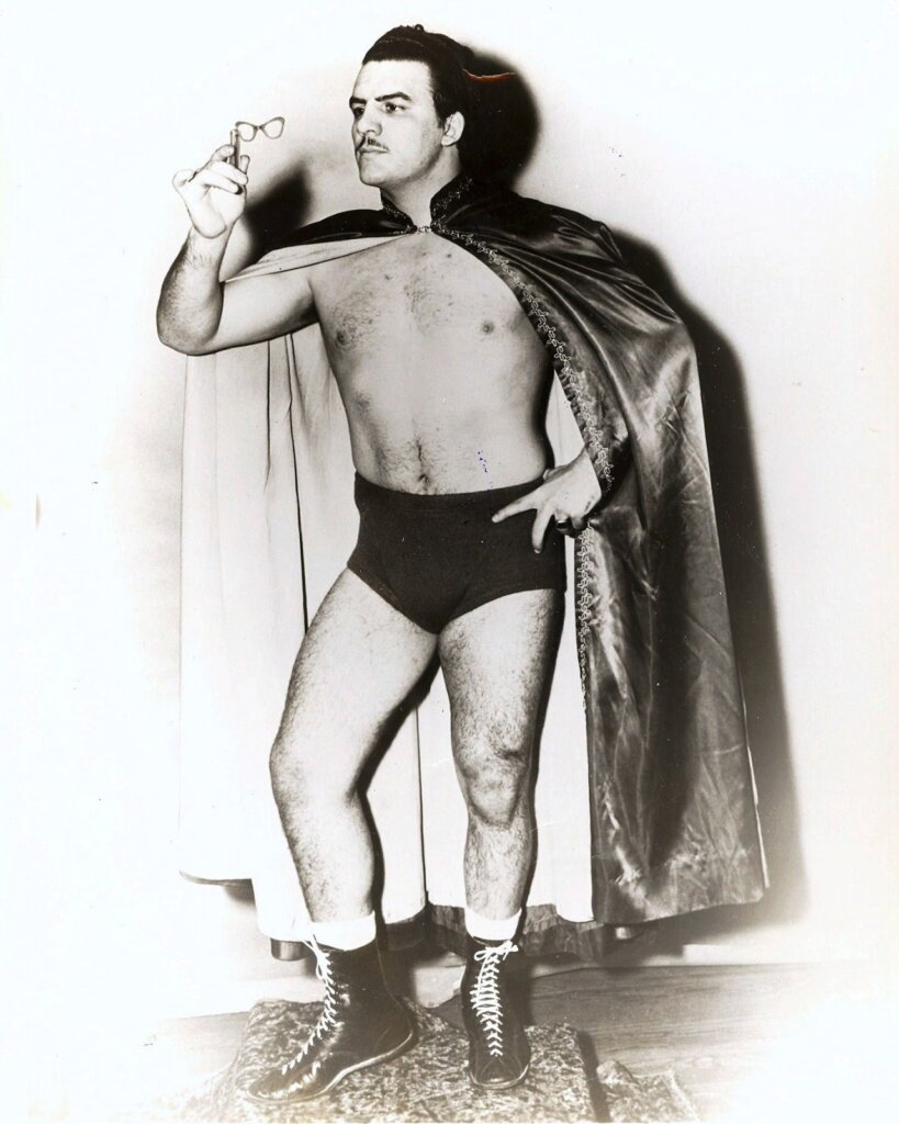 Gardenia Davis, primer exótico