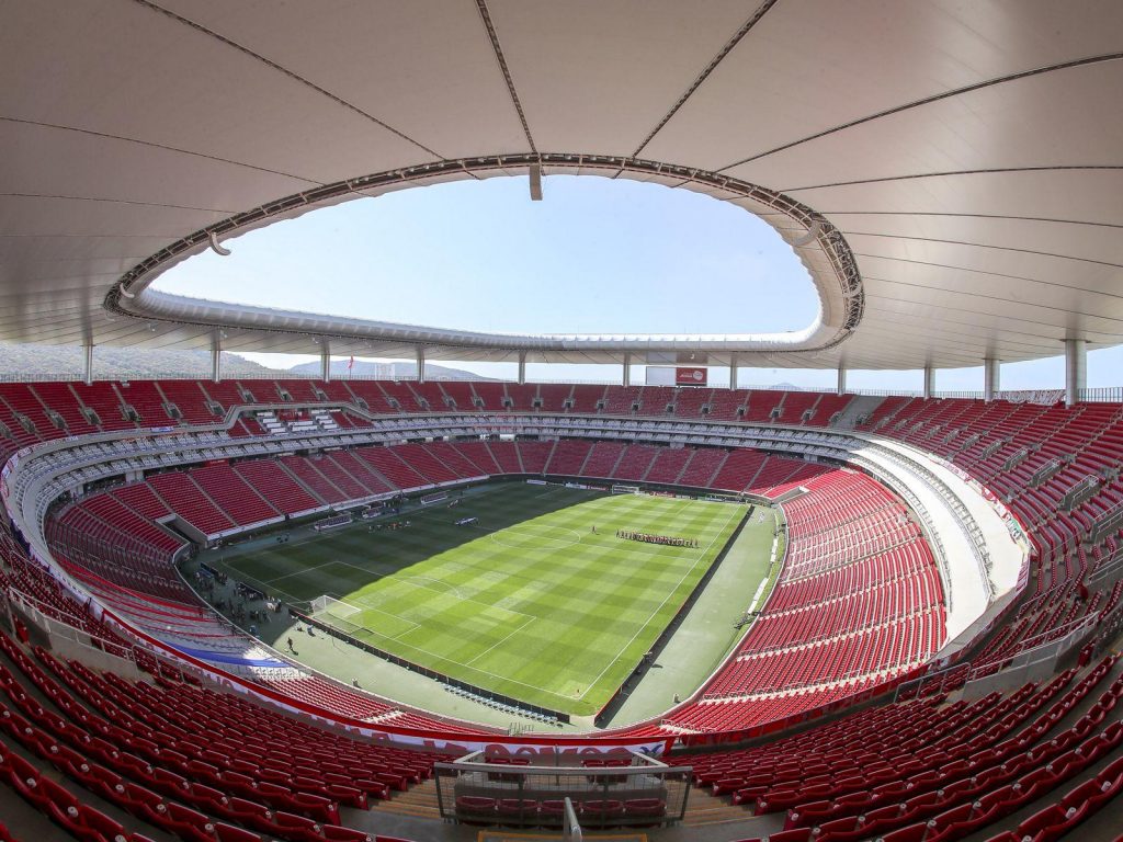 Clásico en el Akron
