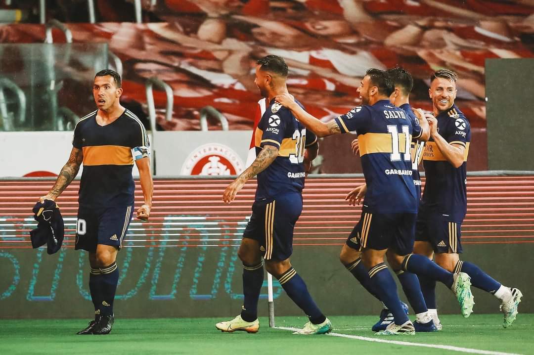 3c95492b-906d-43b9-8ec9-7c301b45669b Carlos Tévez homenaje Diego Maradona