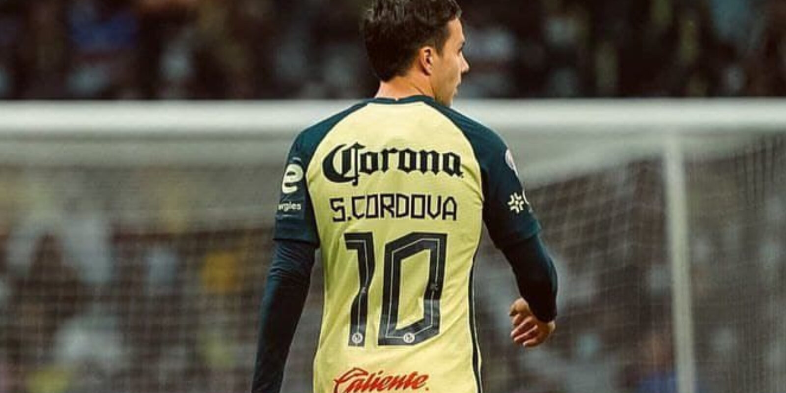 Sebastián Córdova Camiseta 10
