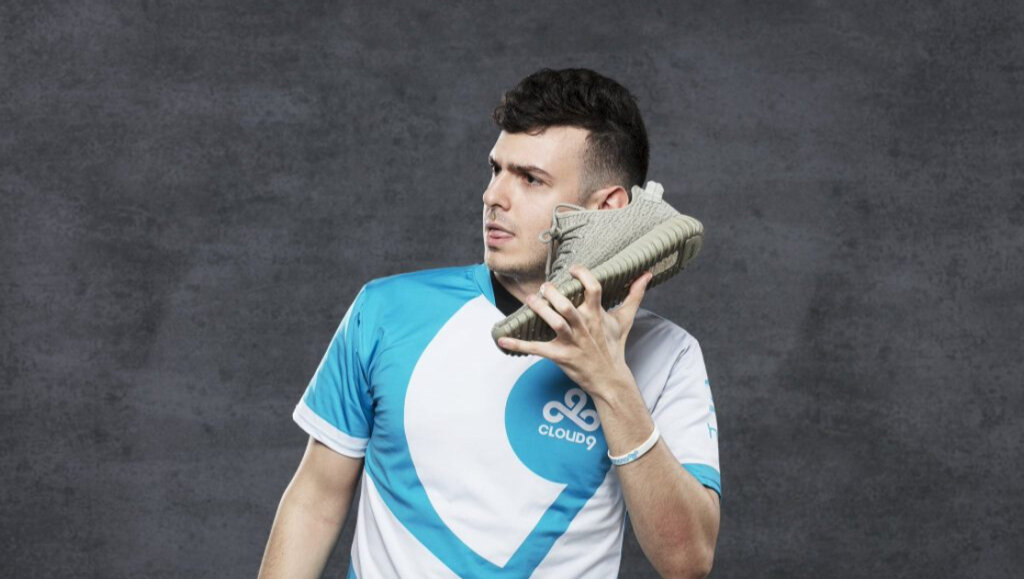 Tarik confirma que CS:GO es mucho más difícil que VALORANT