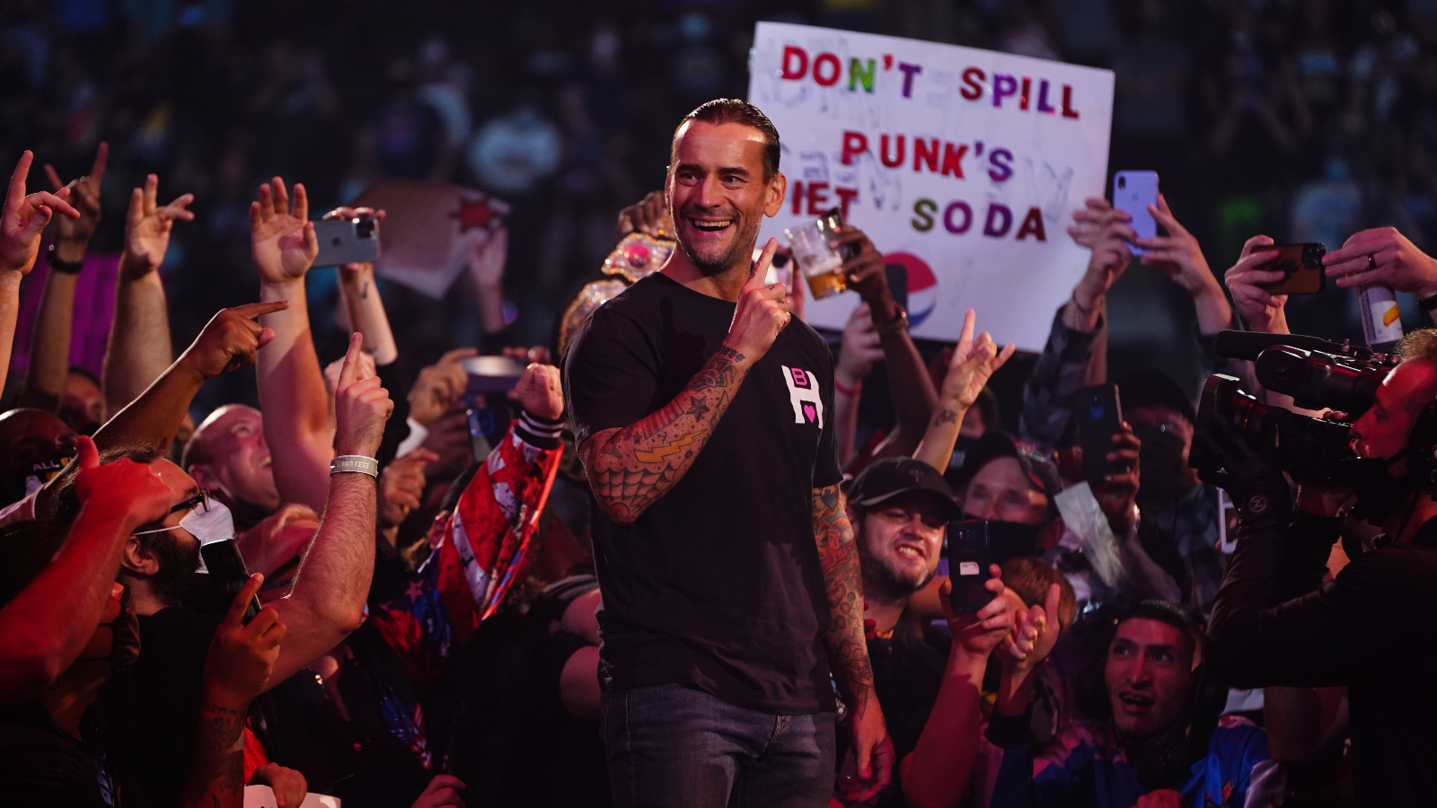 CM Punk Lucha Darby Allin Regreso AEW All Out Sorpresas