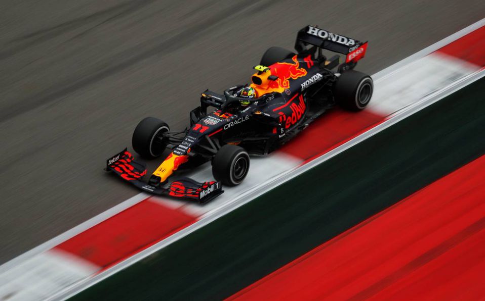 Checo Pérez GP Sochi Red Bull