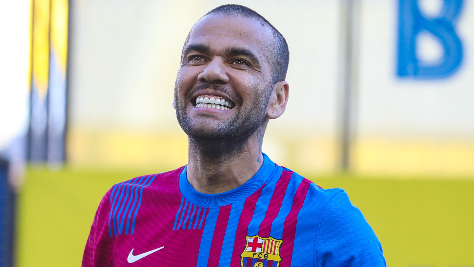 Dani Alves Presentacion Barcelona 2021
