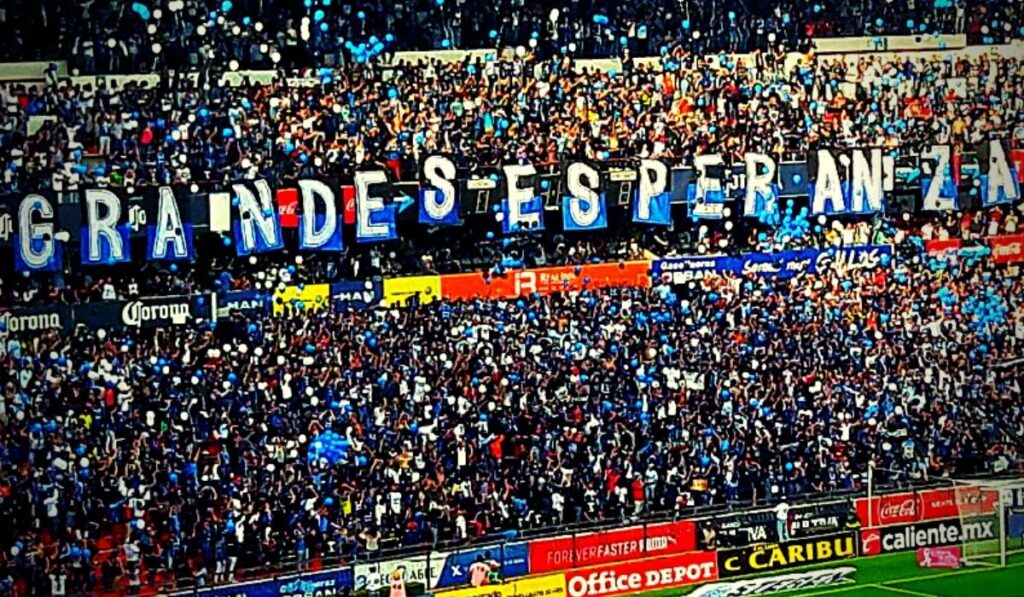 Porra Querétaro Resistencia Albiazul