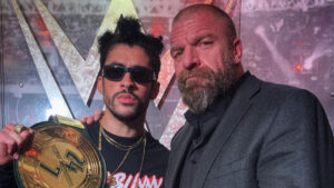Bad Bunny con Triple H en WWE