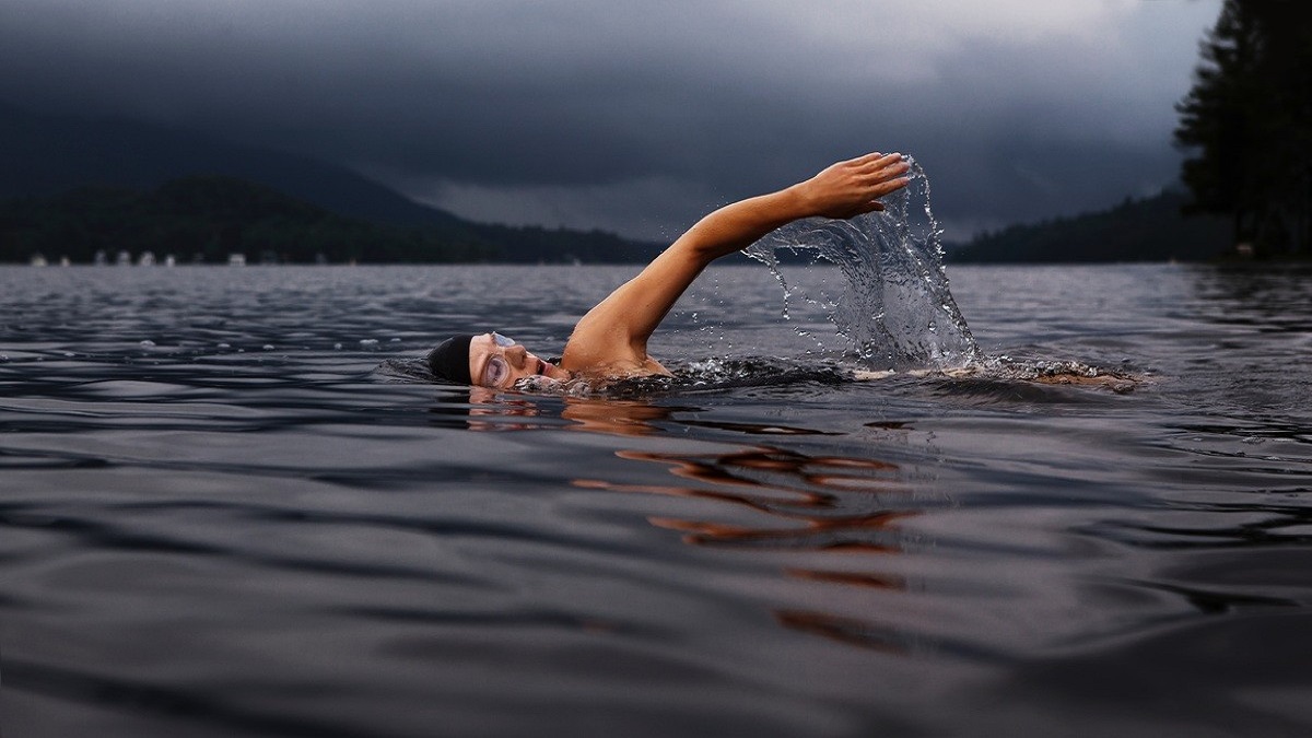 sea-water-person-sunlight-wave-lake-107952-pxhere.com Nadar en aguas abiertas