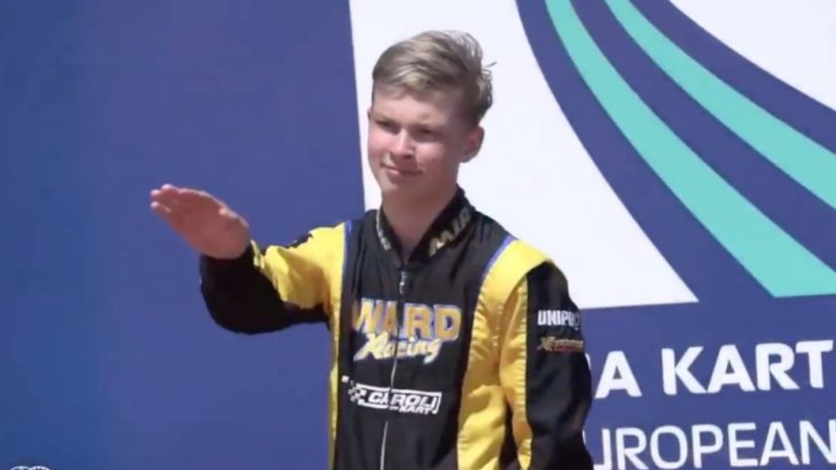 Piloto Ruso Saludo Nazi Investigación FIA Ignorancia Caso Premier League