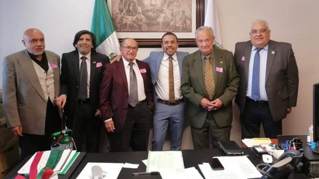 Reunión día del periodismo deportivo