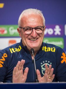 Dorival Júnior despedido de Brasil