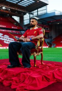 Mohamed Salah se queda en Liverpool