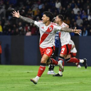 Sebastián Driussi y su festejo de gol