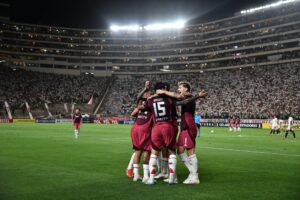 Unidos, River luchará por otra Libertadores
