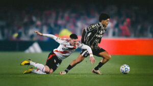 Taborda y Mastantuono, ambas figuras de los equipos