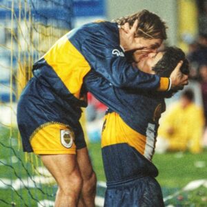 Diego Armando Maradona y Claudio Paul Caniggia, beso en la boca