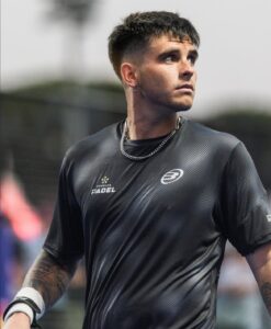 Javi Leal, figura del Premier Pádel