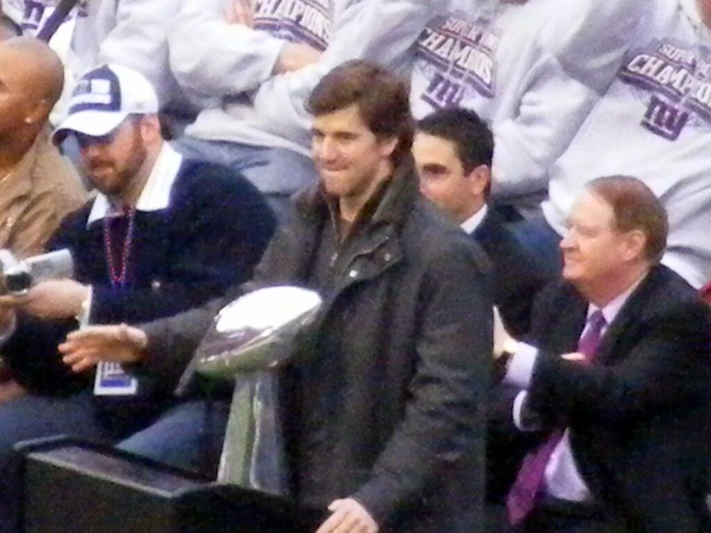 ¿Por qué HOF rechazó a Manning y Belichick? Manning nunca tuvo números espectaculares, pero es 2 veces MVP del Super Bowl derrotando a Tom Brady