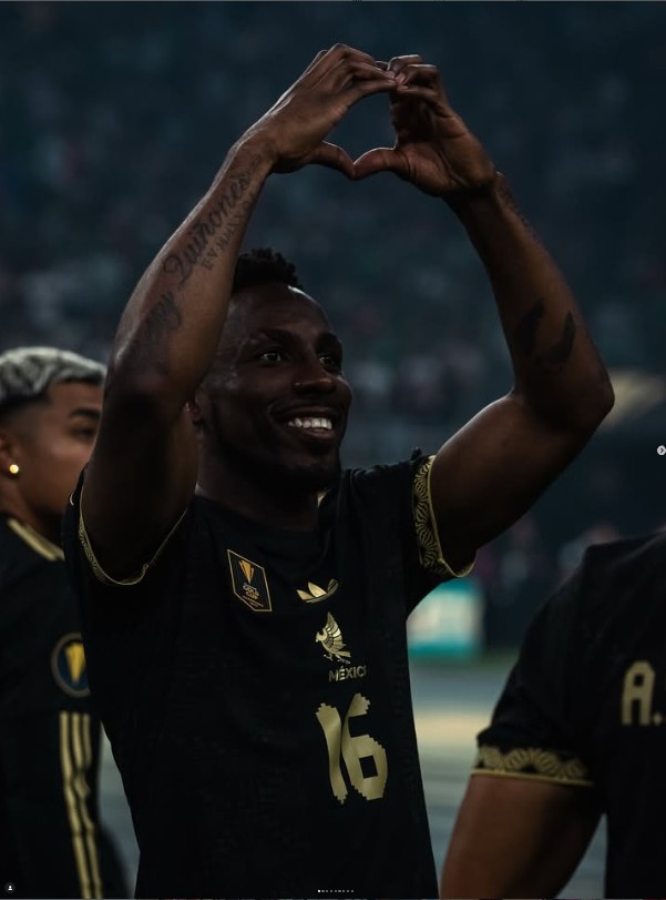 ¿Por qué Javier Aguirre no llama a Julián Quiñones a la Selección Mexicana desde octubre de 2025?