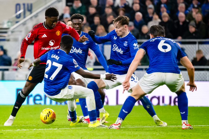 El Manchester United perdió protagonismo desde que fue vendido a la familia Glazer y ahora enfrenta serios problemas económicos