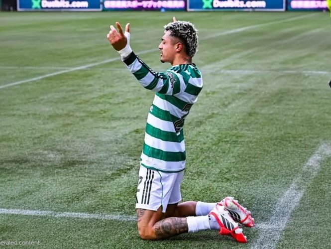 Julián Araujo está en la lista de posibilidades de Javier Aguirre para conformar la Selección Mexicana para el Mundial 2026