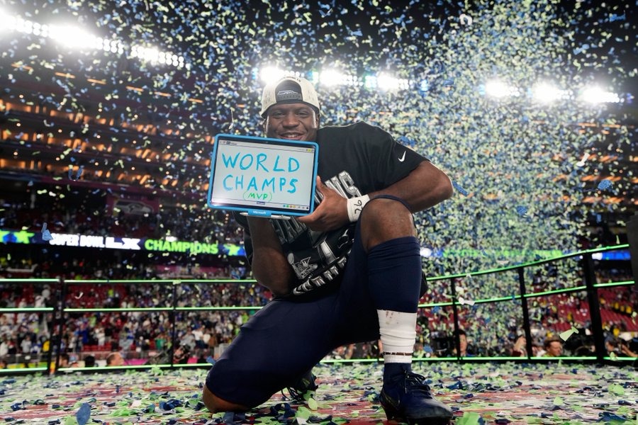 Kenneth-Walker-III-fue-designado-MVP-del-Super-Bowl-LX