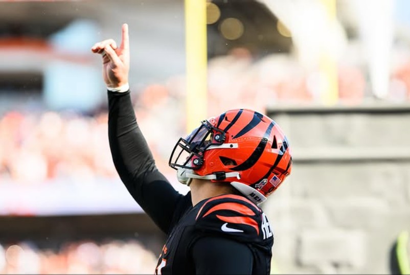 Trey Hendrickson es uno de los jugadores top agentes libres NFL 2026