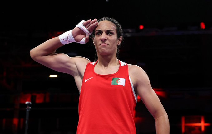 Aunque no es trans, el caso de la boxeadora argelina, Imane Khelif, desató polémica en París 2024