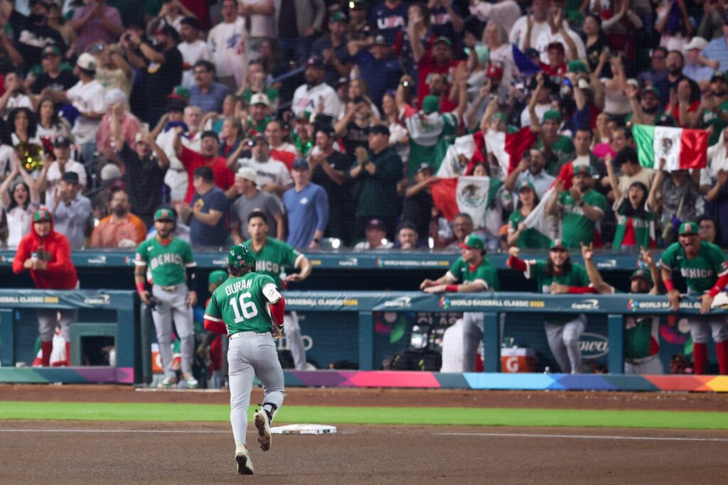 México estuvo cerca de remontar a Estados Unidos en su partido del lunes, pero perdieron 5-3