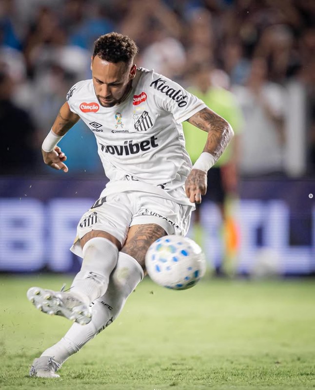 El regreso de Neymar al Santos no ha tenido el éxito que se esperaba