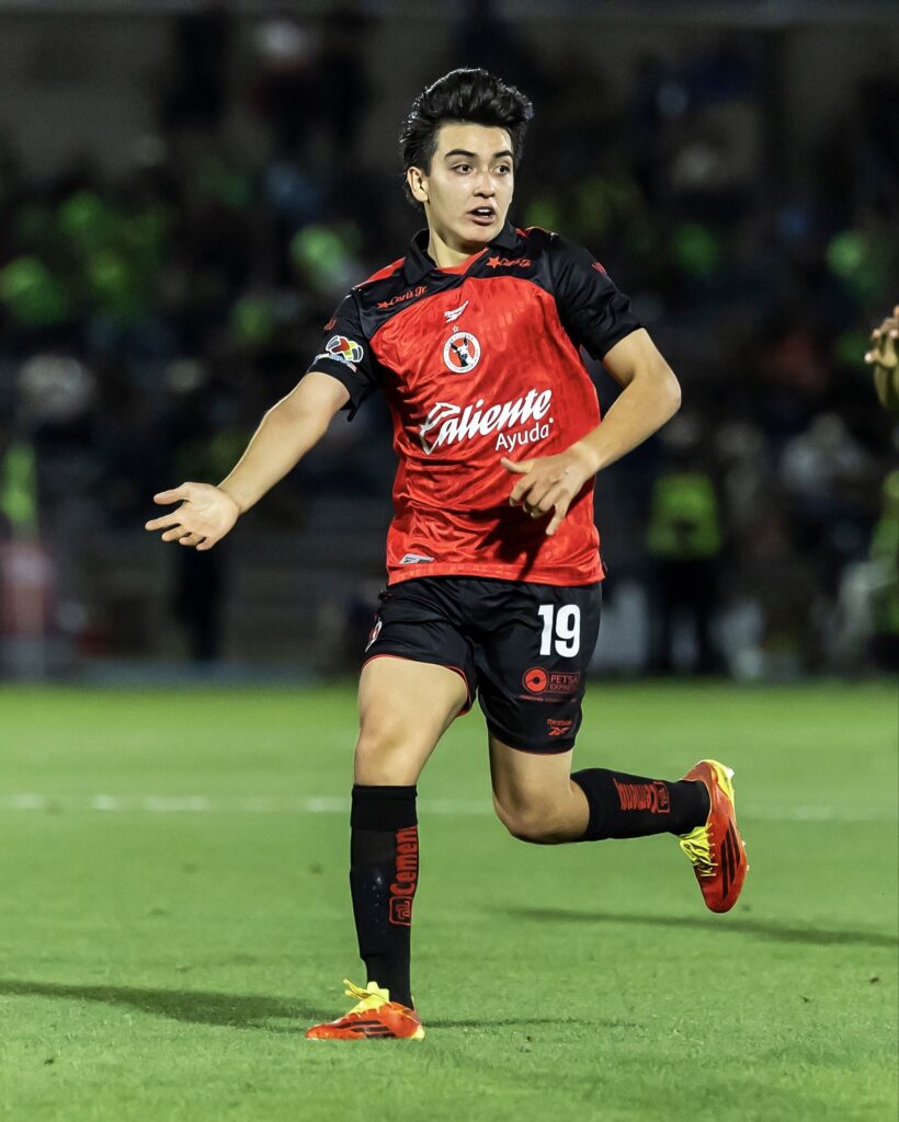 Gilberto Mora jugó unos minutos este viernes en el Xolos vs Tijuana