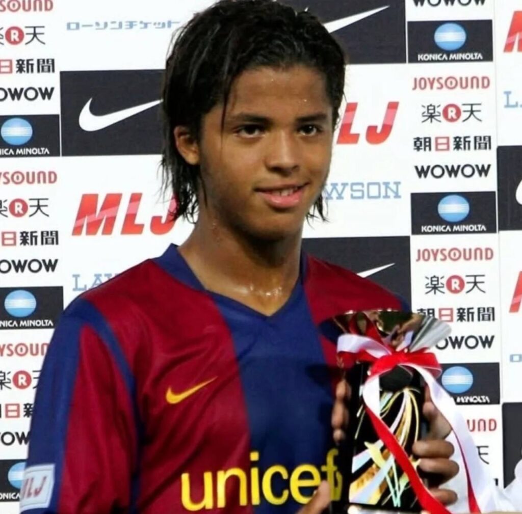 Giovani dos Santos encabezó la generación dorada del futbol mexicano en 2005. SIn embargo, nunca logró consolidarse y ha estado rodeado de varios escándalos