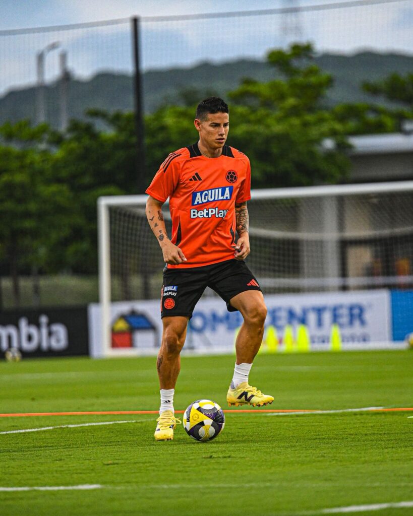James es el capitán de Colombia en el equipo de Néstor Lorenzo