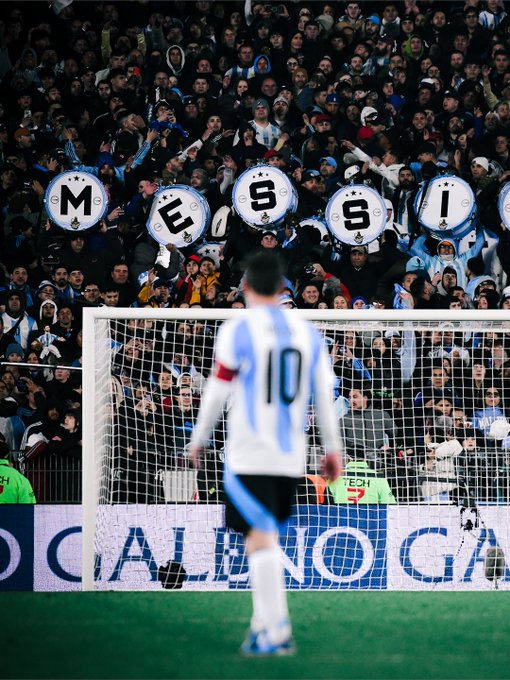 Lionel Messi se prepara para defender su título de campeón del mundo con Argentina