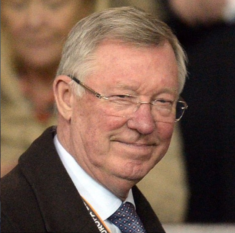 Alex Ferguson fue internado de manera preventiva y se reporta estable