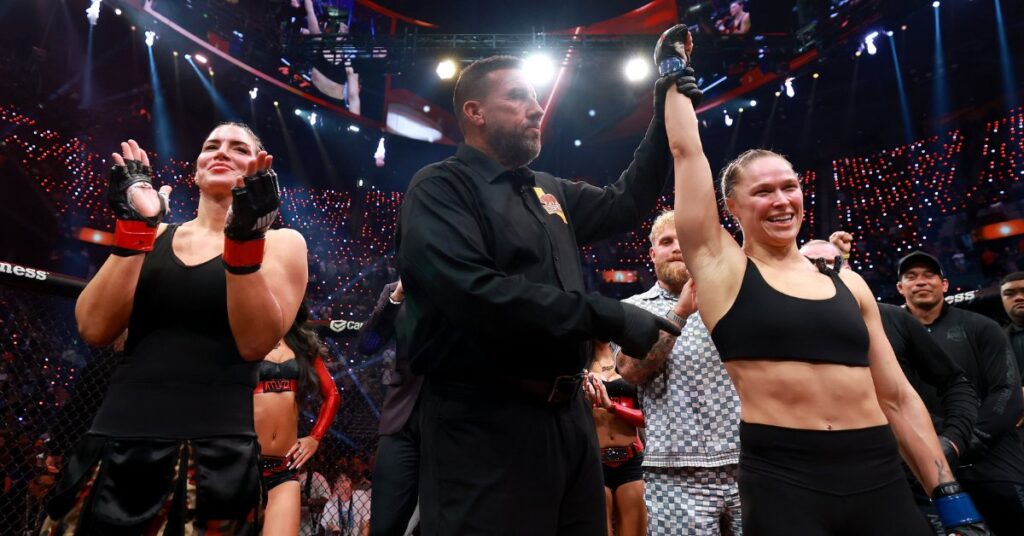 Ronda Rousey tuvo un impresionante regreso al octágono, tras una década fuera de los MMA