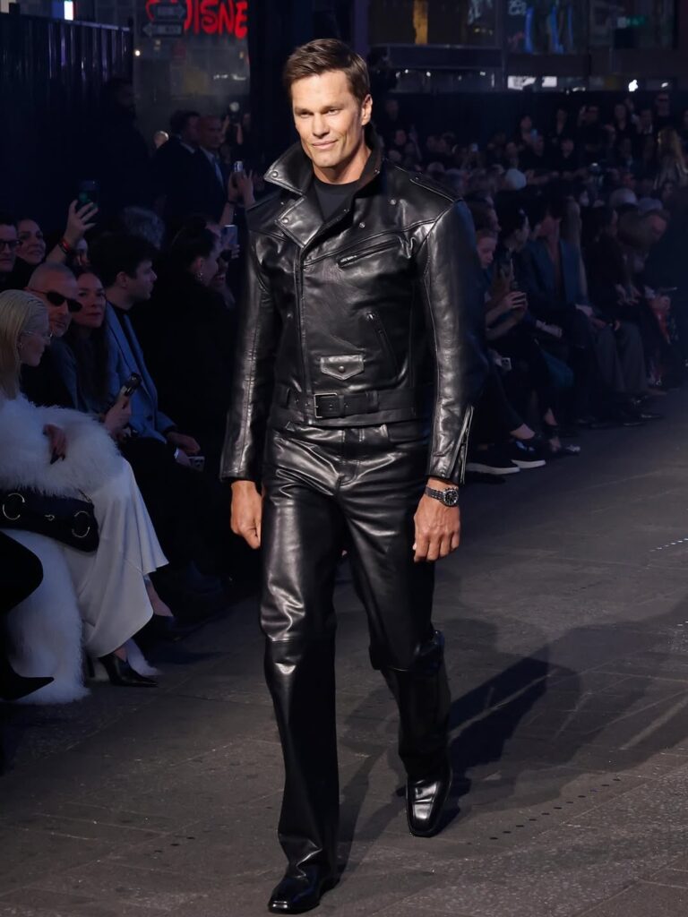 Tom Brady participó en una pasarela de Gucci en pleno Times Square