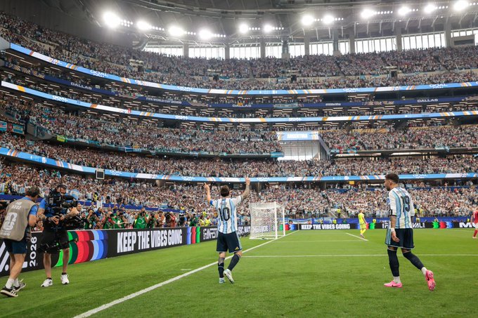 En solo dos juegos, Lionel Messi superó la marca de Miroslav Klose como máximo goleador en los Mundiales