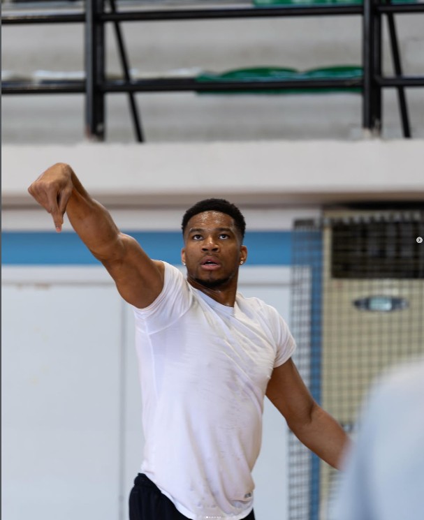 Giannis deseaba salir de Milwaukee a un mercado más grande y que estuviera en la Costa Este. Miami fue el lugar ideal