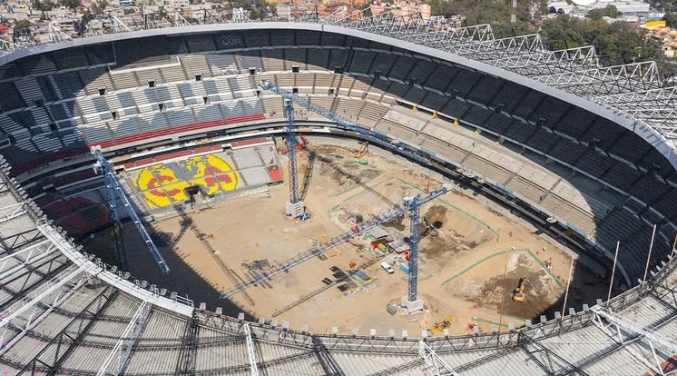 El estadio Azteca fue sometido a una profunda remodelación, que se extendió casi dos años