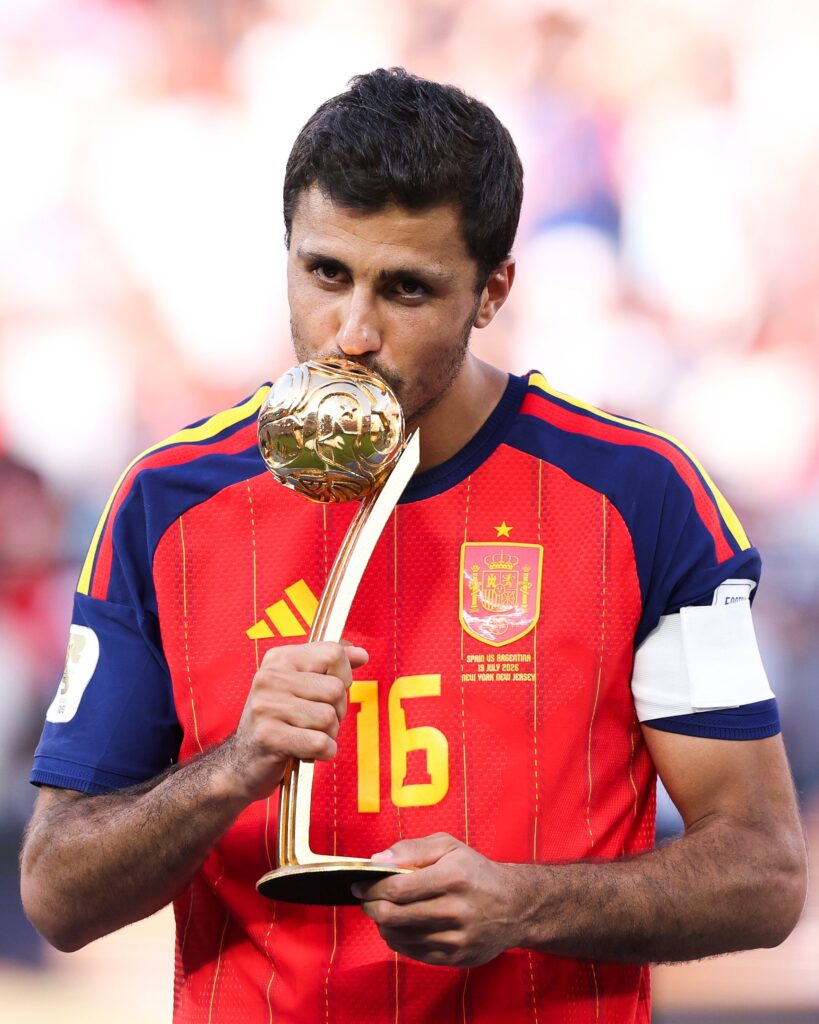 Rodri ganó el Balón de Oro del Mundial 2026 tras coronarse con España