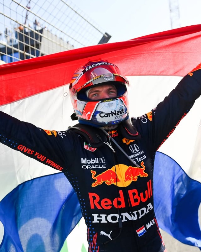El reto de Max Verstappen ante 100 pilotos en Go Karts está programado para el próximo 16 de septiembre