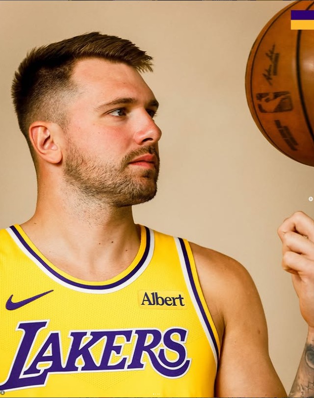Luka Doncic será la nueva cara de los Lakers tras la salida de LeBron James para la temporada 2026-27