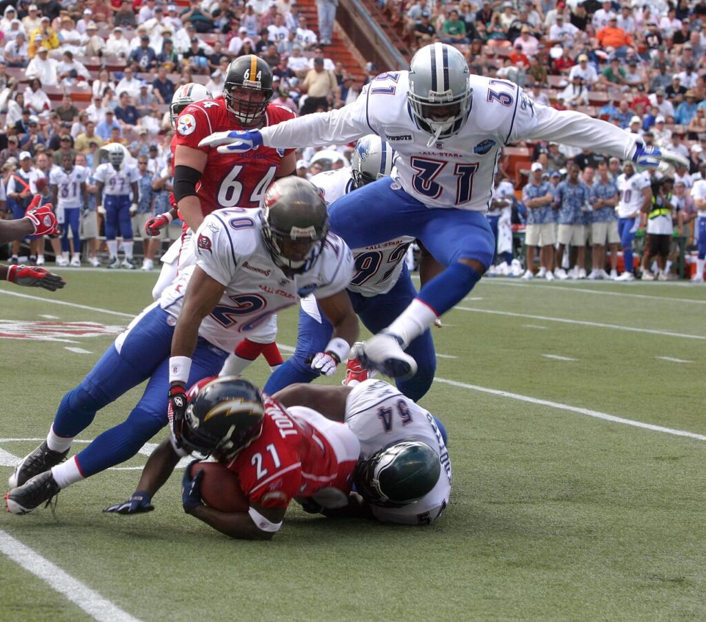 Pese a los diversos intentos por hacer atractivo el partido para los aficionados, el Pro Bowl vino a menos en los últimos años