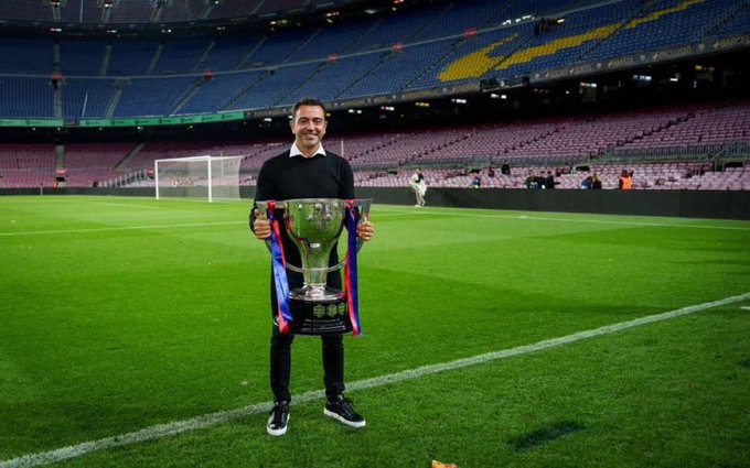 Xavi tuvo un paso exitoso en LaLiga con el Barcelona en su experiencia más importante como técnico