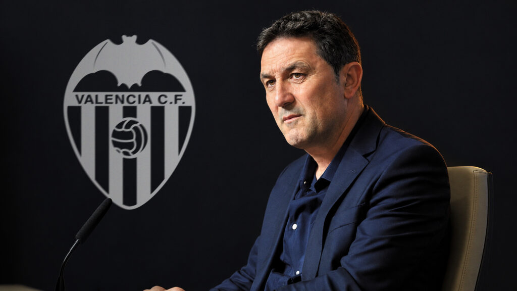 El Valencia realizó una sacudida en su estructura deportiva y nombró a Braulio Vázquez como nuevo director deportivo
