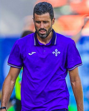 Fabio Grosso deja a la Fiorentina en el fondo de la tabla de la Serie A, pese a una inversión de 150 millones de euros
