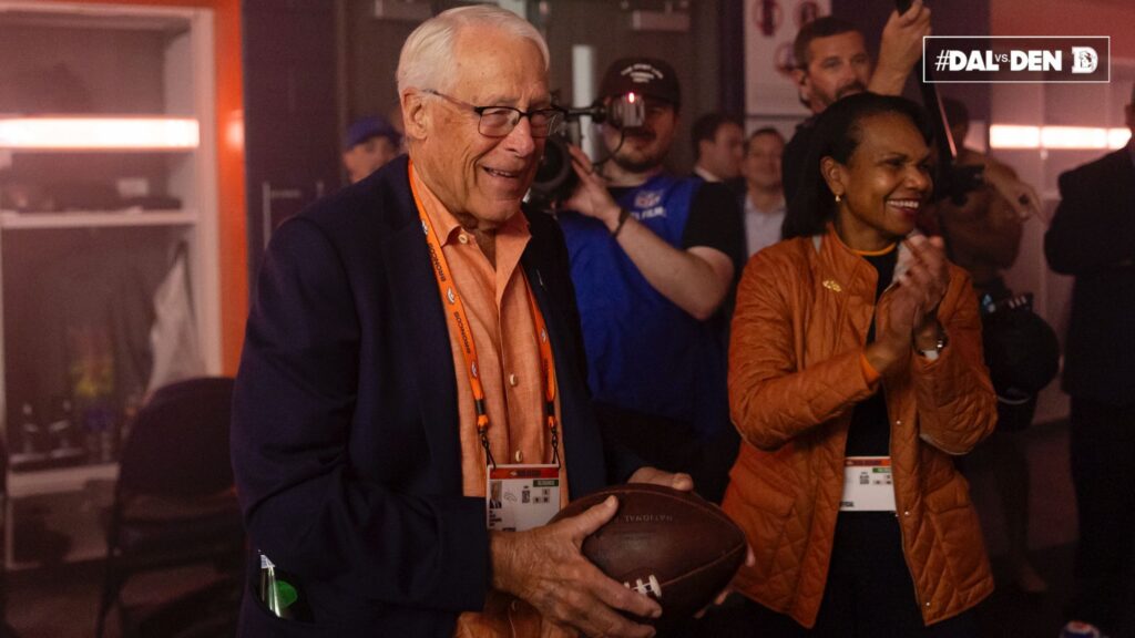 Rob Walton es el dueño más rico de la NFL con una fortuna estimada en $132,000 millones de dólares