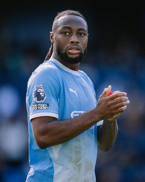 Antoine Semenyo estuvo entre los candidatos al premio al mejor jugador de septiembre de la Premier League.